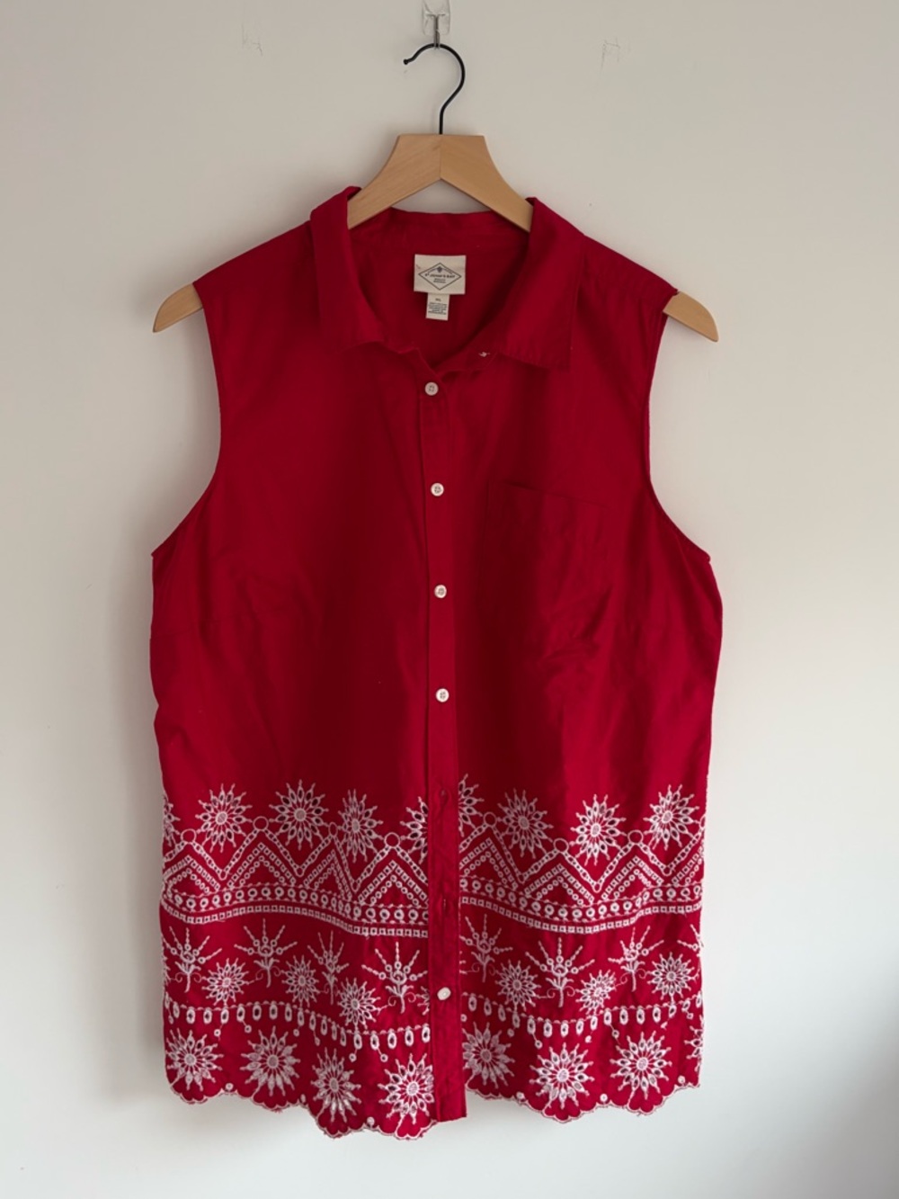 St. John's Bay Red Sleeveless Button Front Top with White Embroidered Hem
